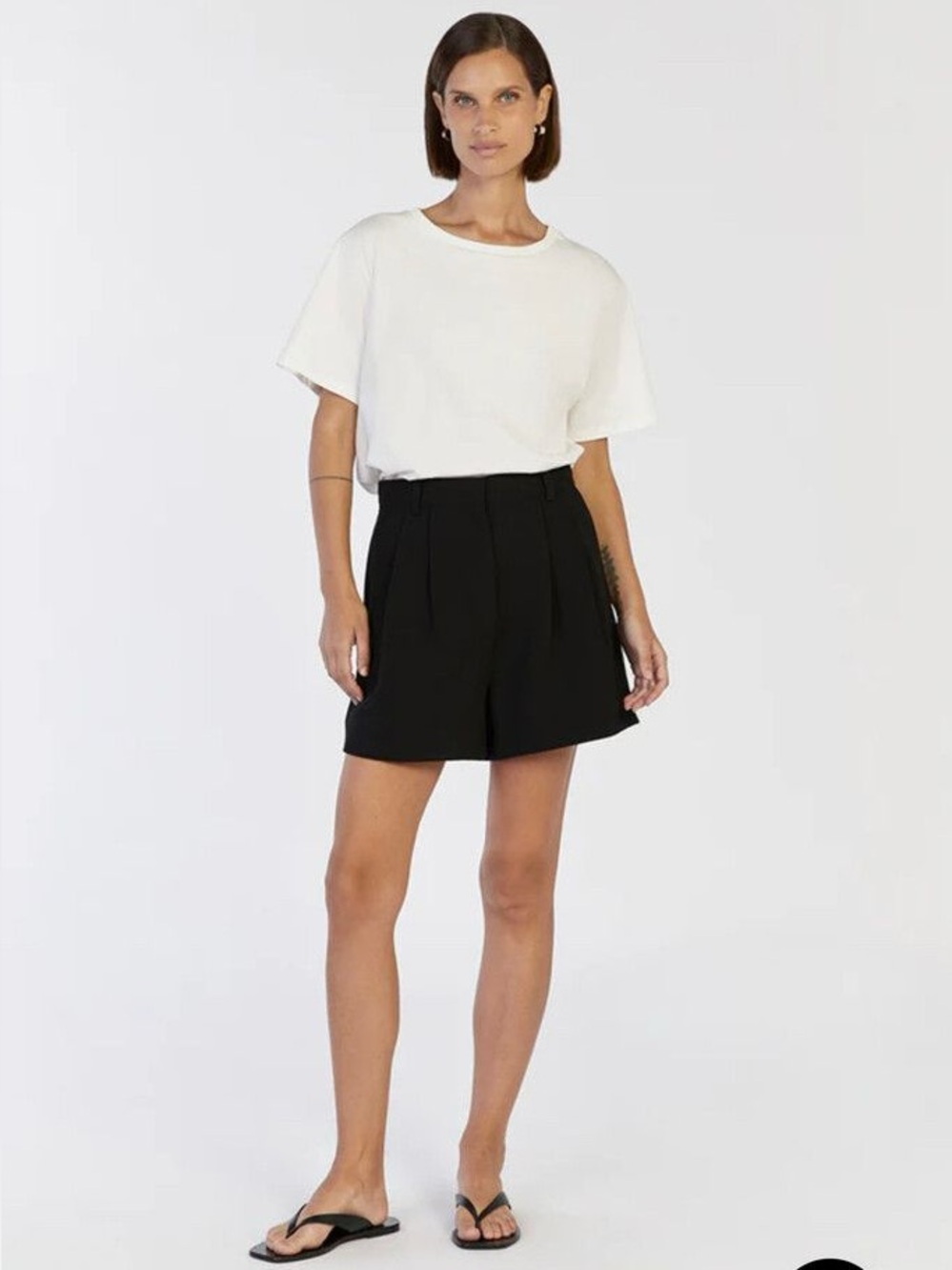 DISSH Rowan Tailored Shorts in black size 4 small